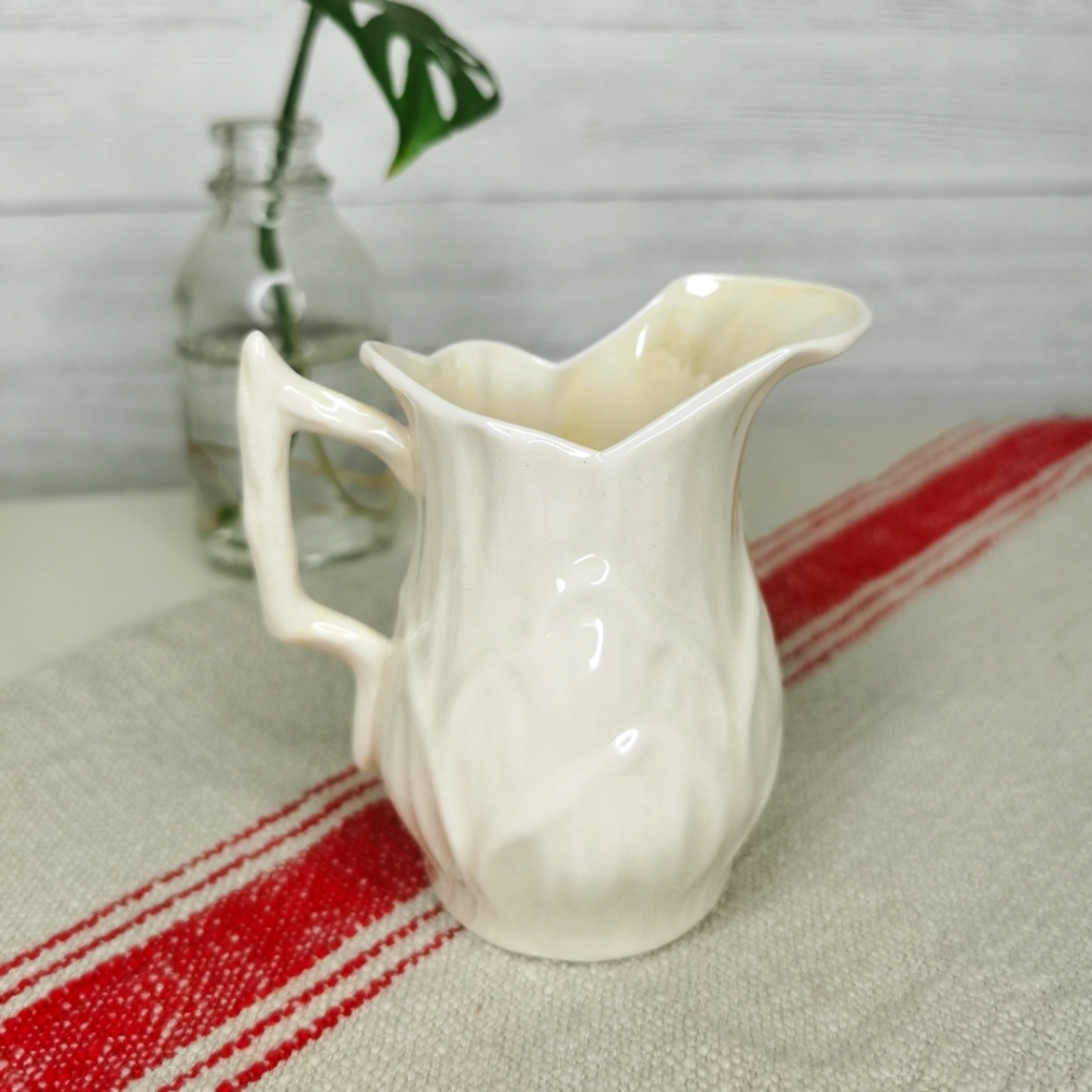 Belleek Vintage Creamer 4th Mark circa 1946-1955